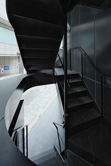 商業ビル_新宿F.U BLDGのイメージ写真06